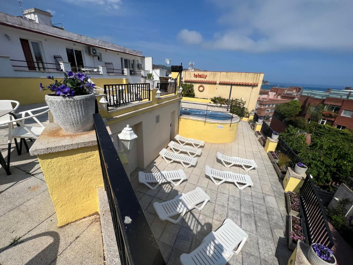 Apartaments Monjardi Lloret de Mar Exterior foto